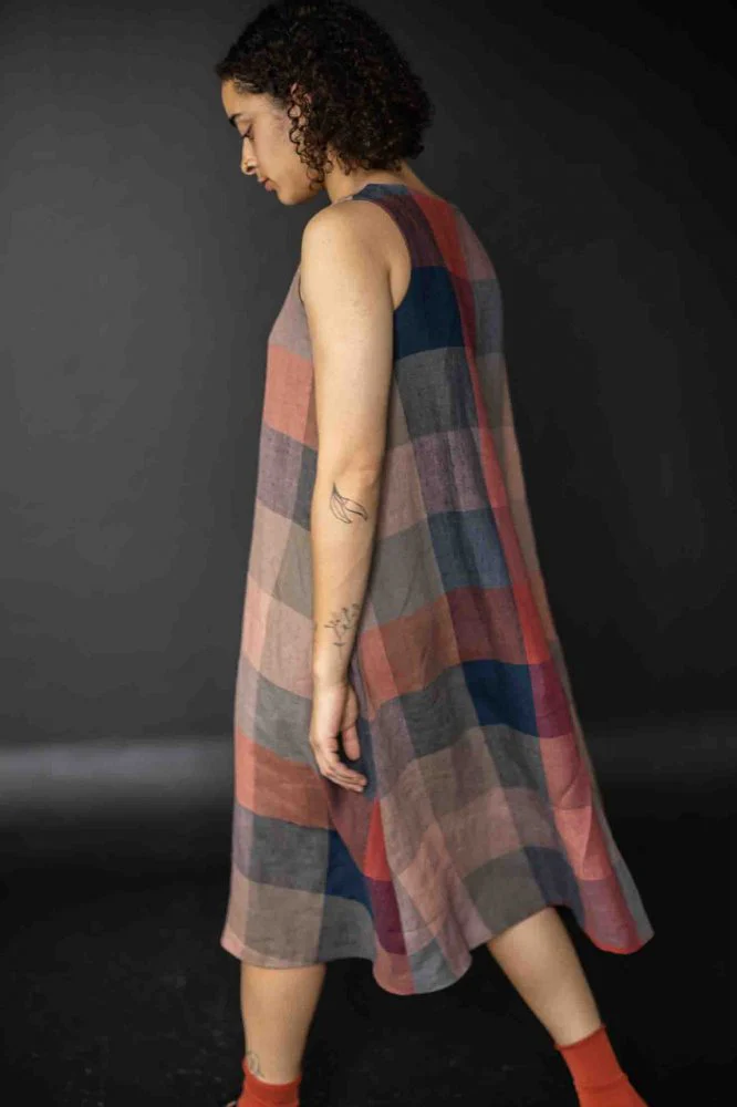 Merchant & Mills Trapeze Dress - Image 11