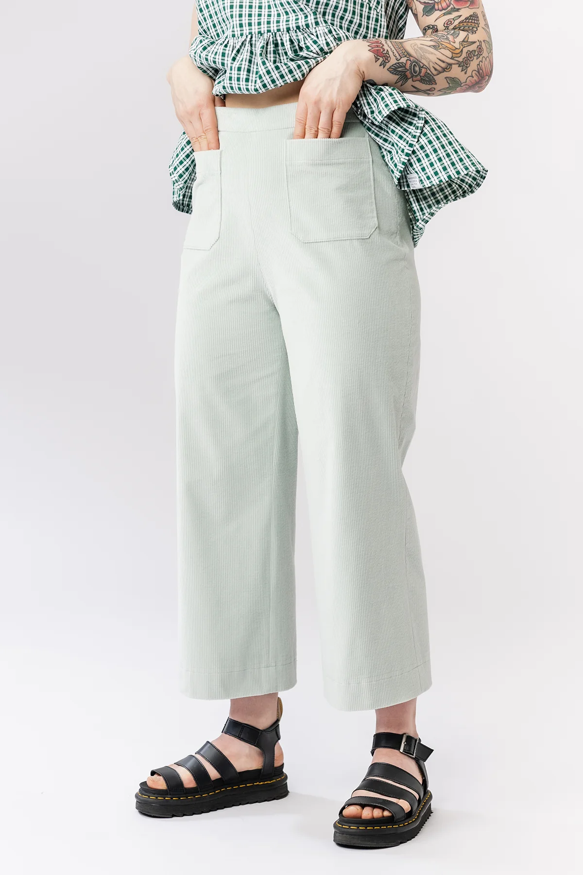 Named Verso Trousers and Shorts - Image 2