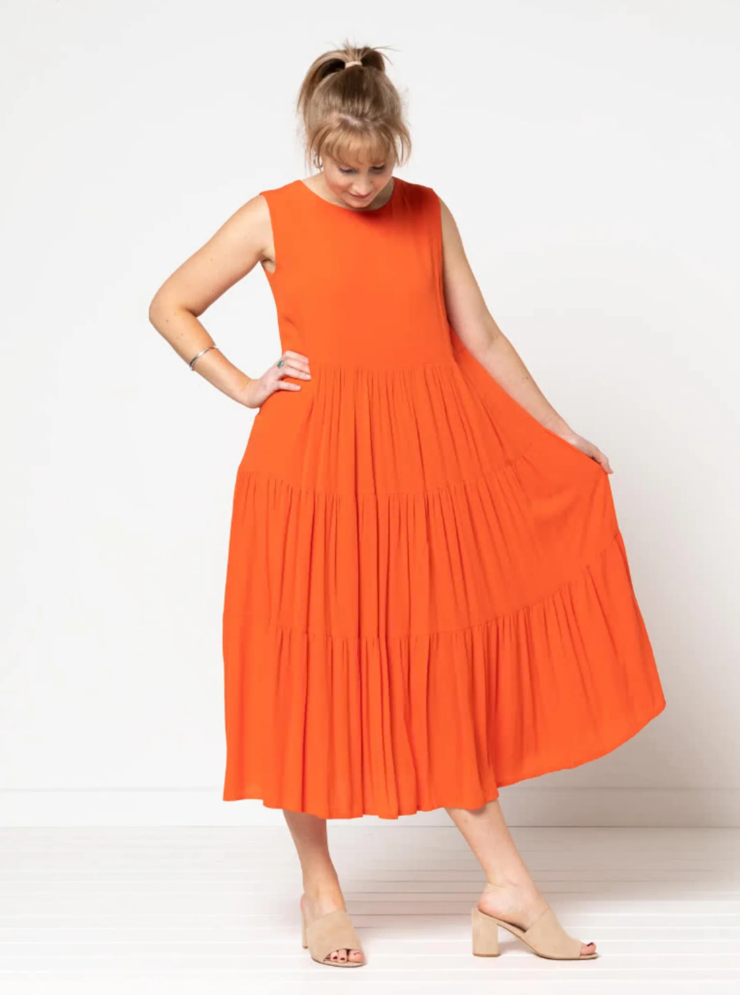 Style Arc Nova Midi Dress - Image 3