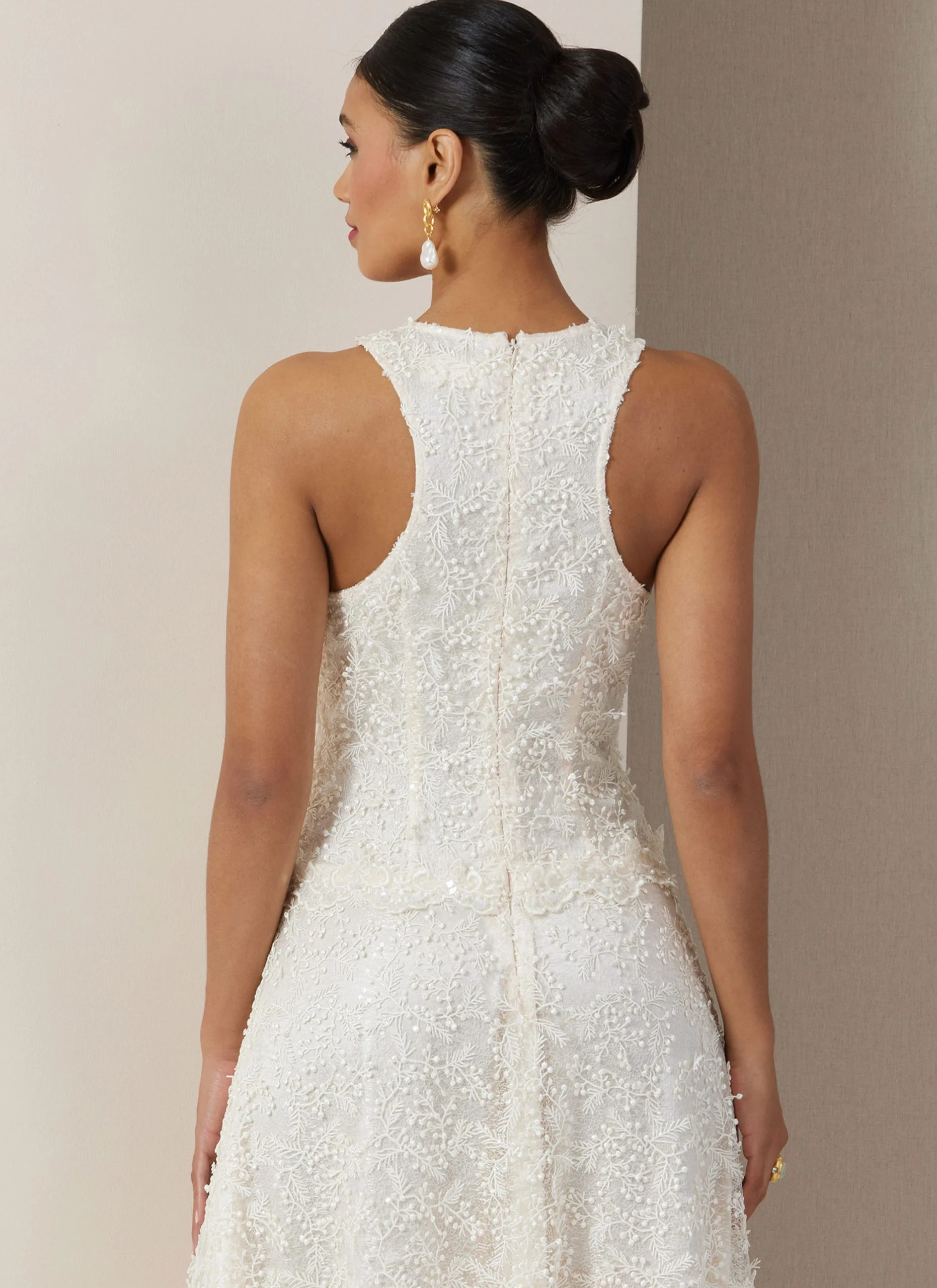 Vogue Dress & Overdress V2028 - Image 6