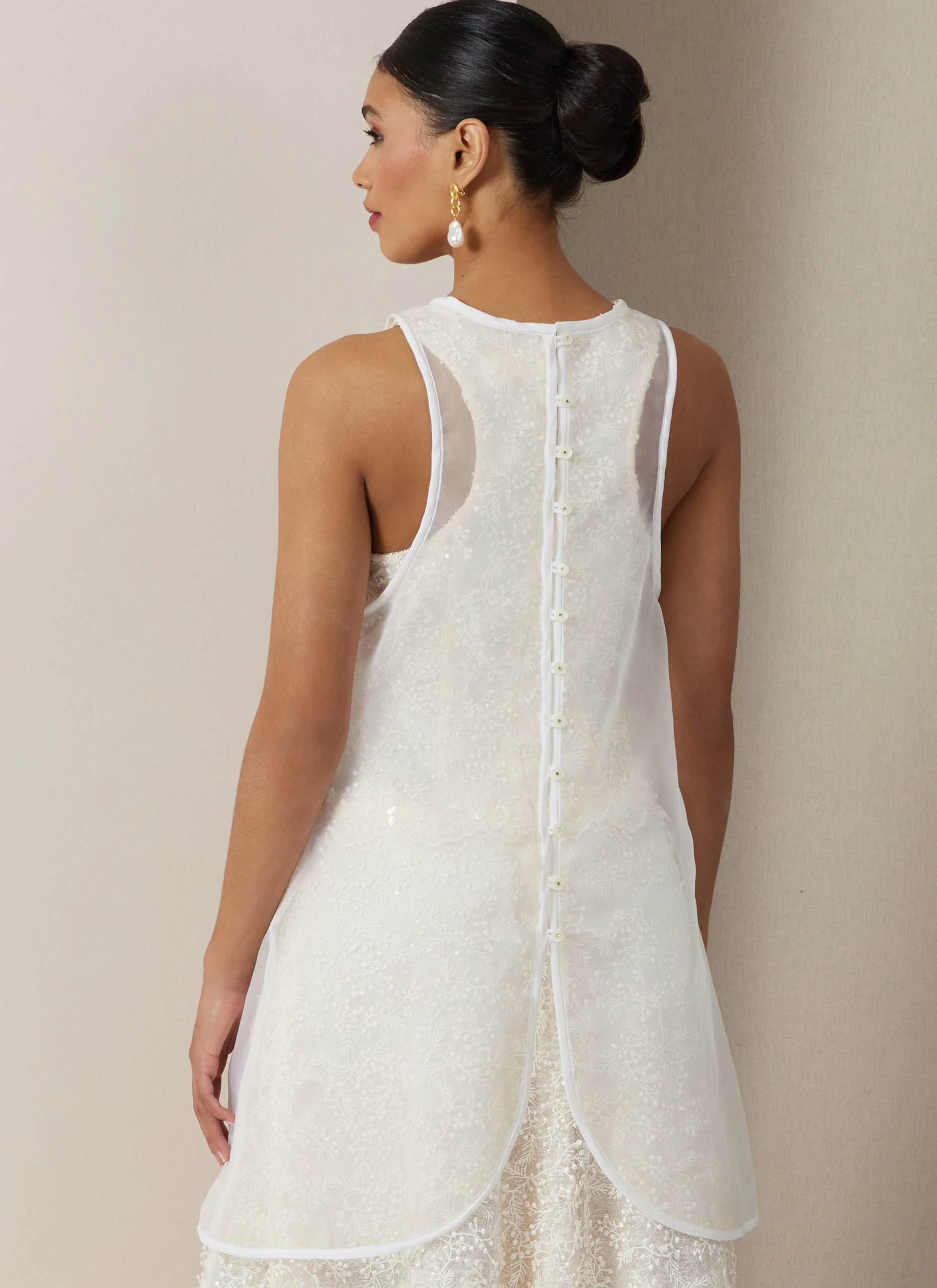 Vogue Dress & Overdress V2028 - Image 8