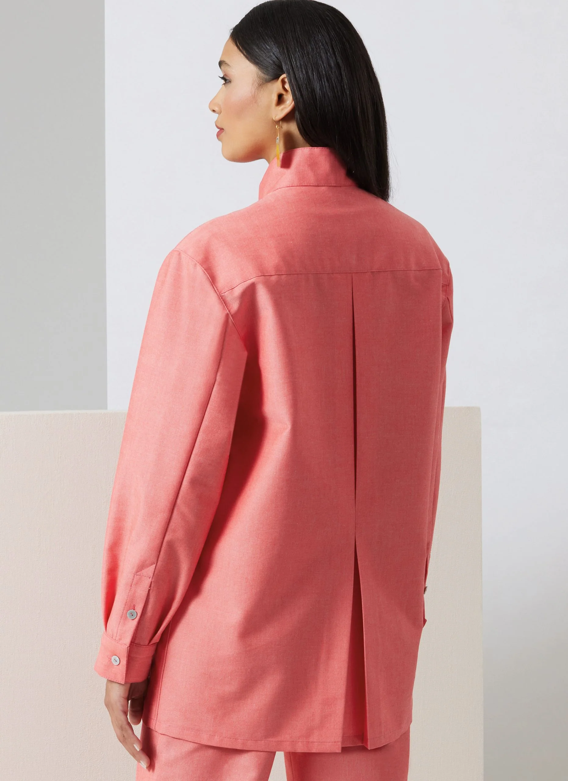 Vogue Unisex Trousers & Shirts V2039 - Image 8