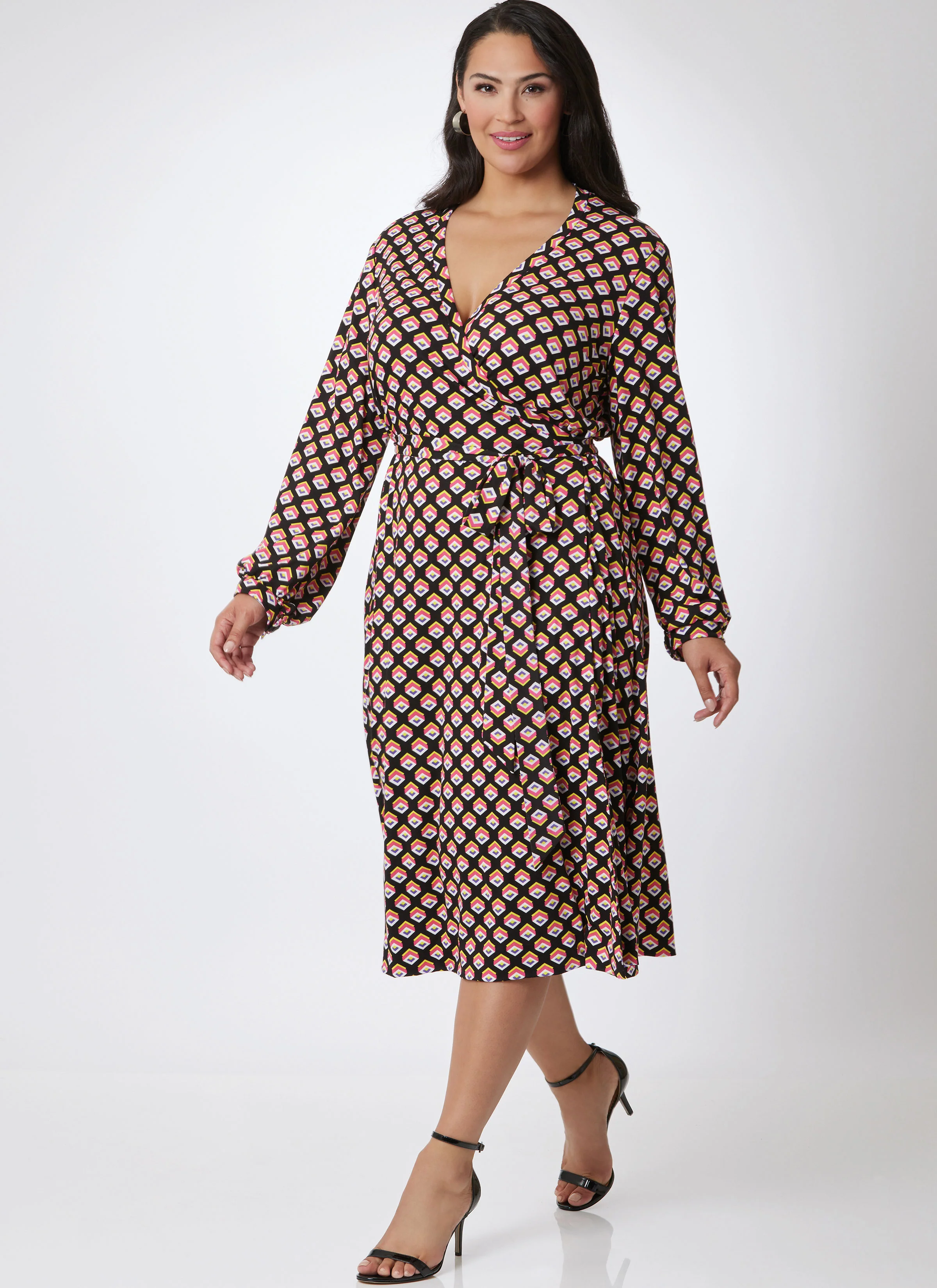 Vogue Vintage Wrap Dress V2081 - Image 13